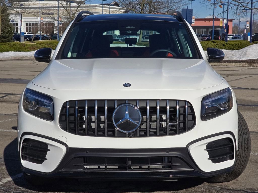 New 2025 Mercedes-Benz GLB 35 AMG 4MATIC image 11