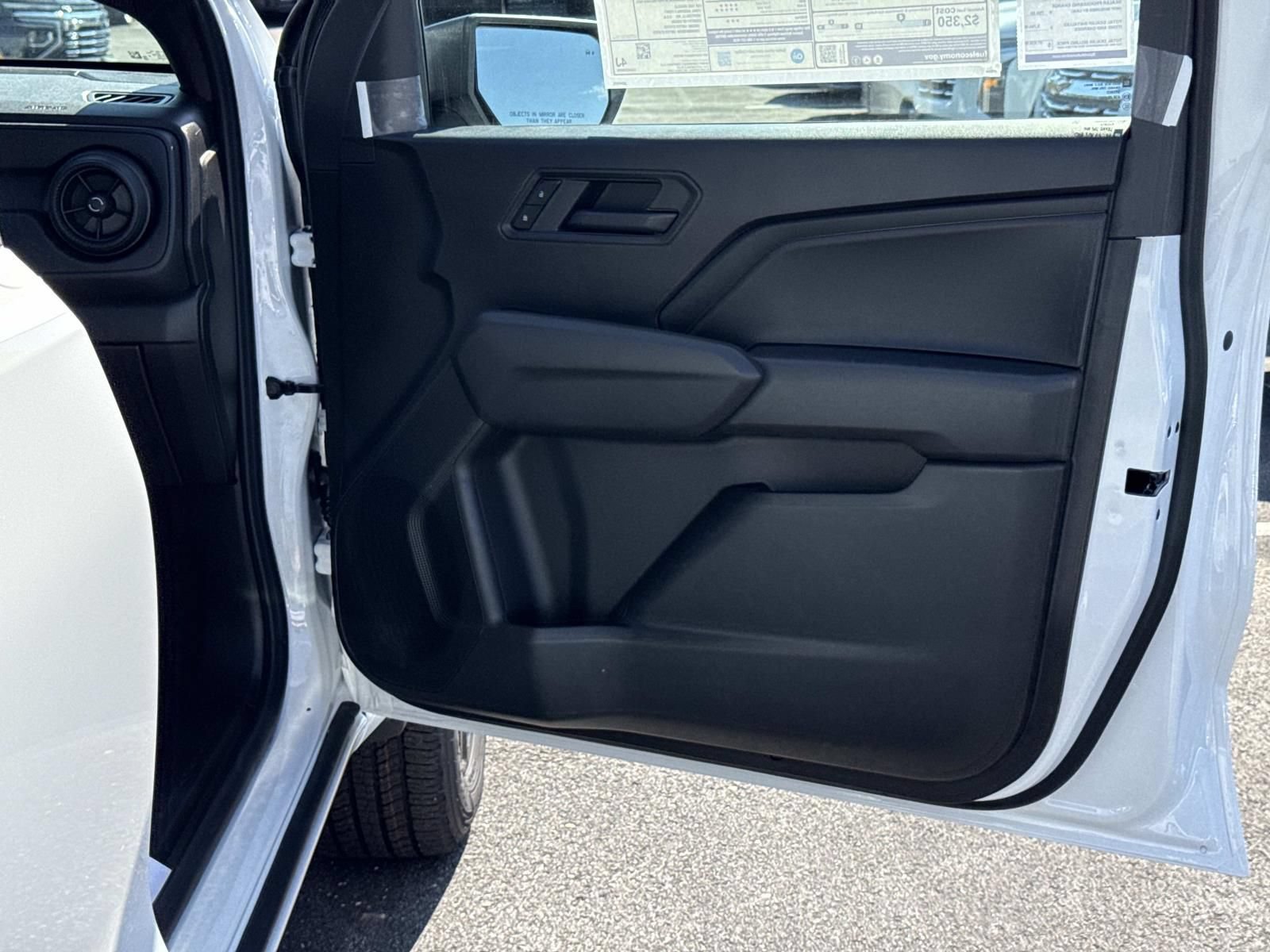New 2026 Chevrolet Colorado W/T w/ WT Custom Package RWD image 11
