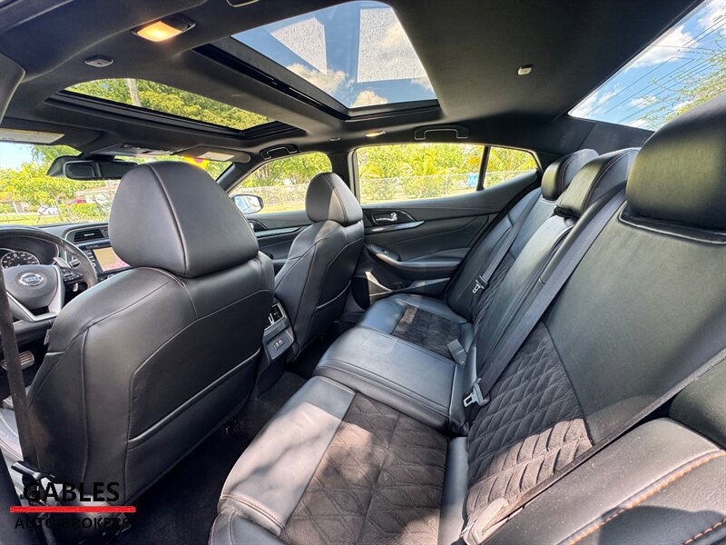 Used 2019 Nissan Maxima SR w/ Premium Package FWD image 25