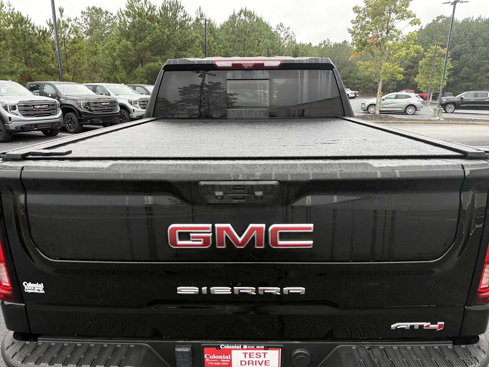 Used 2023 GMC Sierra 1500 AT4 w/ AT4 Premium Package AWD/4WD image 32