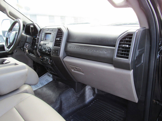 Used 2020 Ford F550 4x4 Regular Cab Super Duty image 15