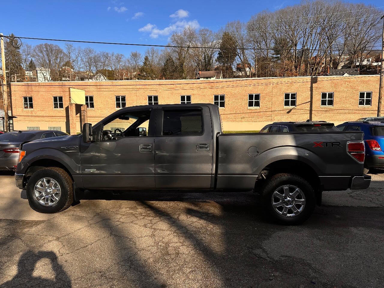 Used 2013 Ford F150 XLT w/ Luxury Equipment Group image 4