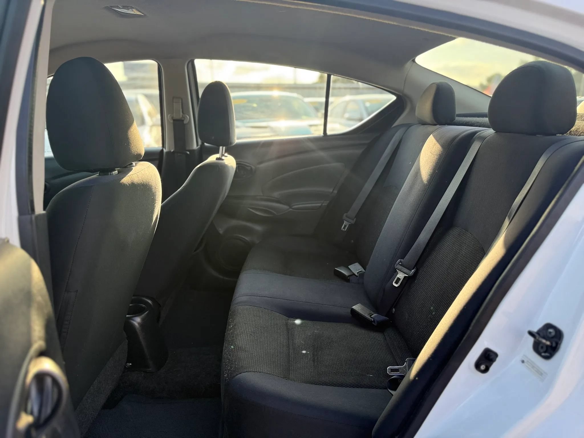 Used 2012 Nissan Versa SV FWD image 26