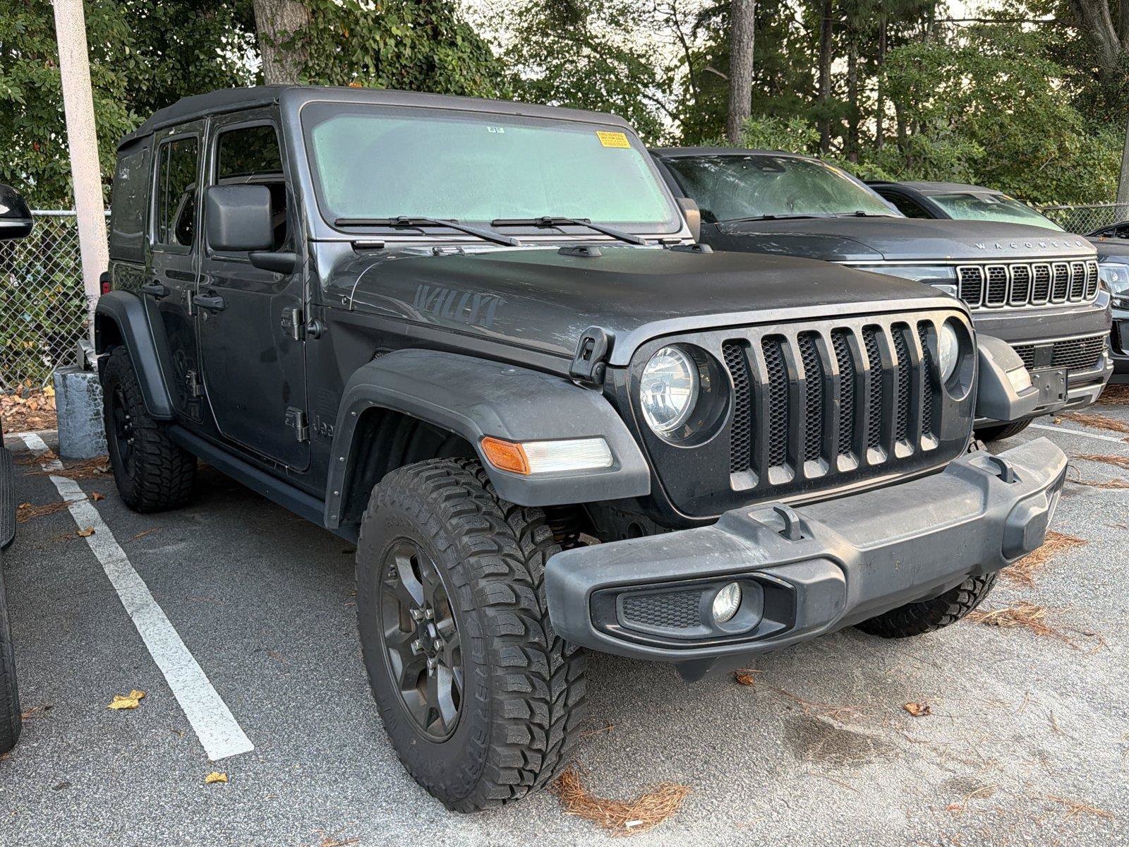 Used 2022 Jeep Wrangler Unlimited Sport AWD/4WD image 3