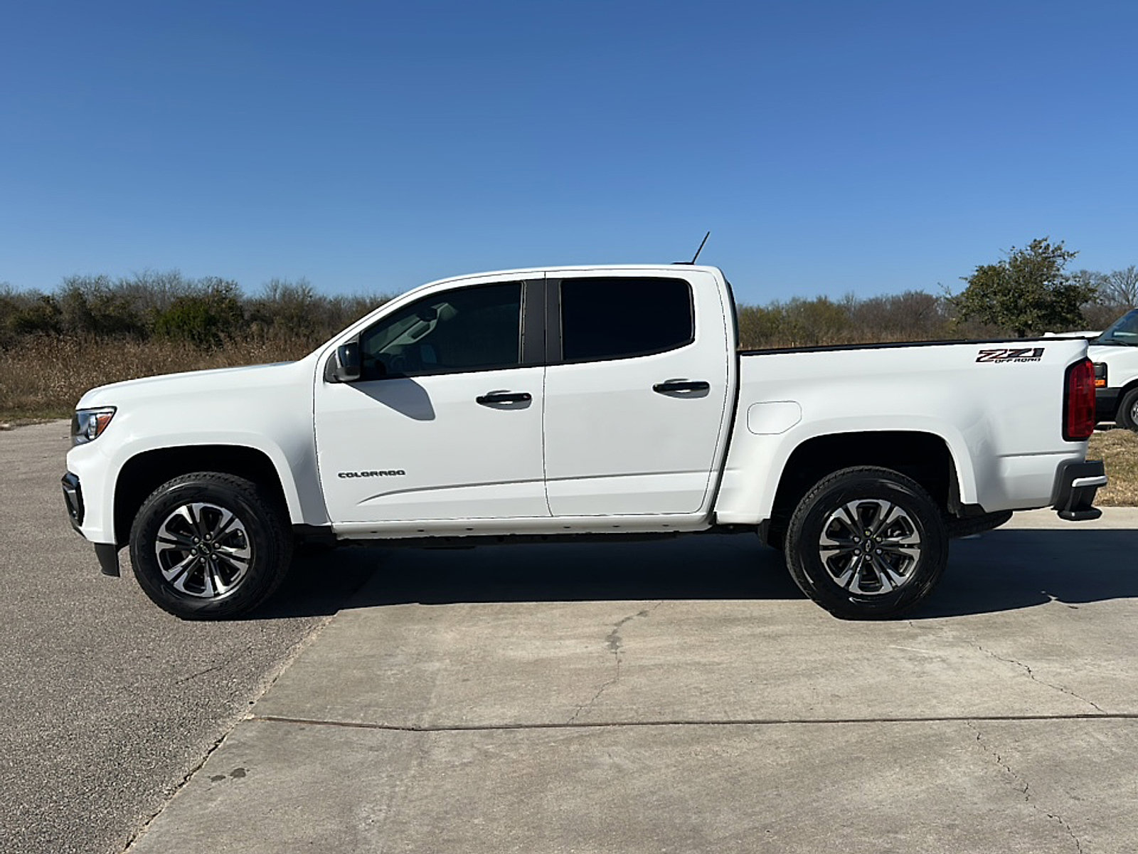 Used 2022 Chevrolet Colorado Z71 w/ Safety Package image 5