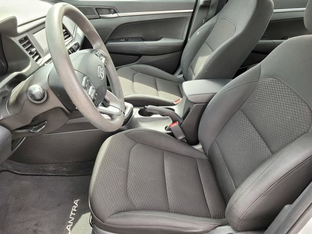 Used 2019 Hyundai Elantra SE w/ Cargo Package FWD image 15