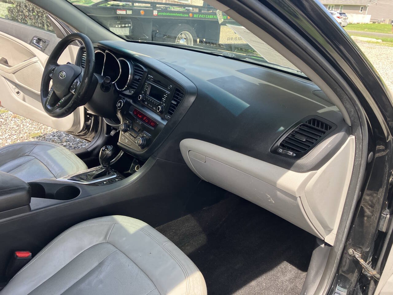 Used 2011 Kia Optima EX w/ Premium Pkg FWD image 22