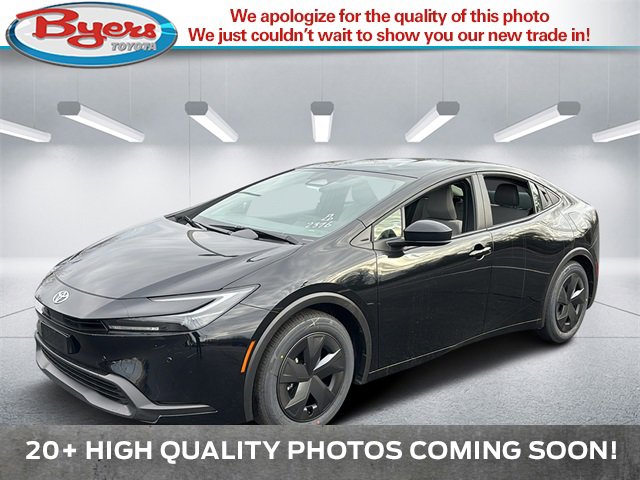 New 2026 Toyota Prius LE image 1