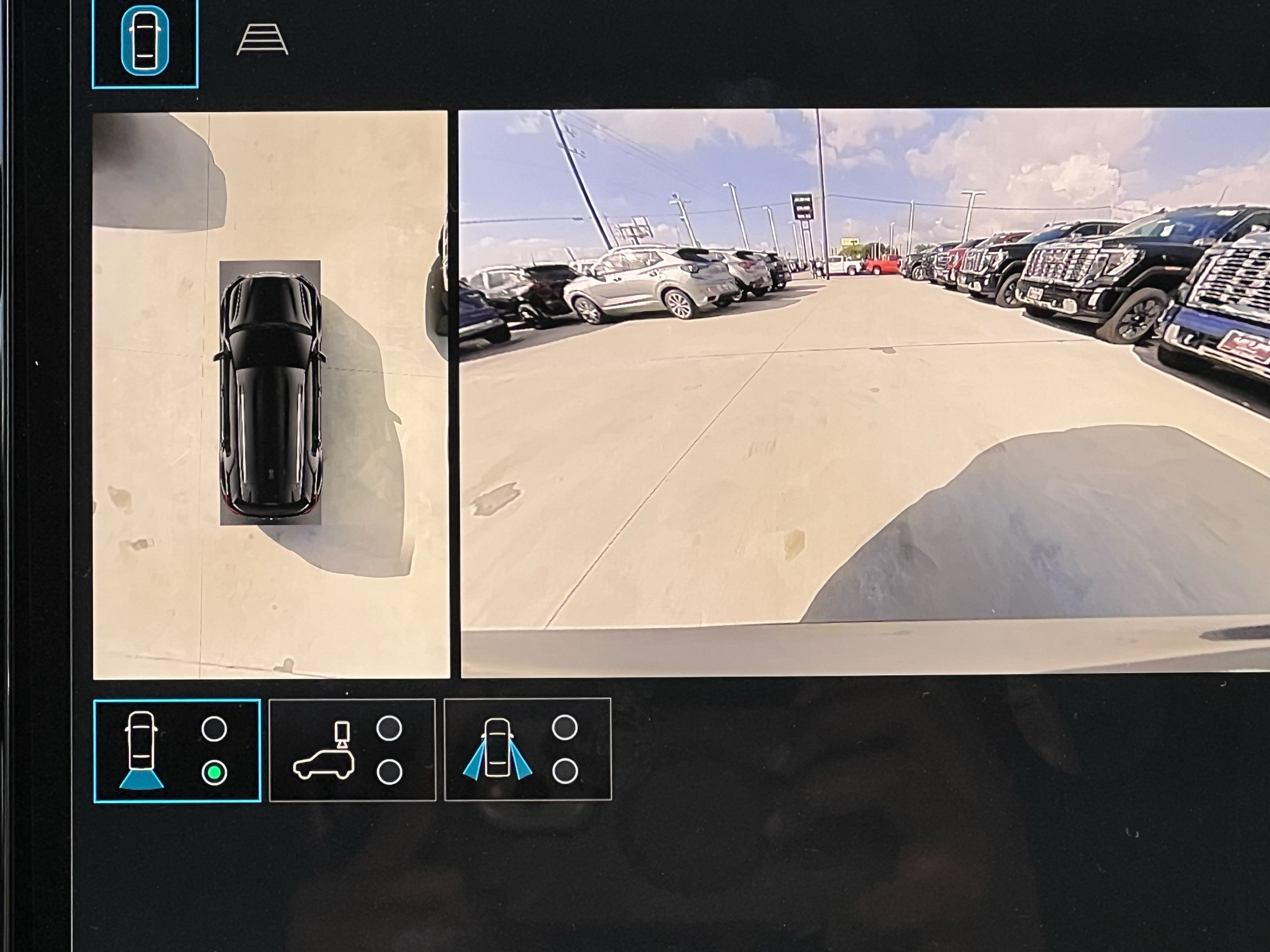 New 2026 GMC Terrain AT4 w/ Technology Package II AWD/4WD image 18