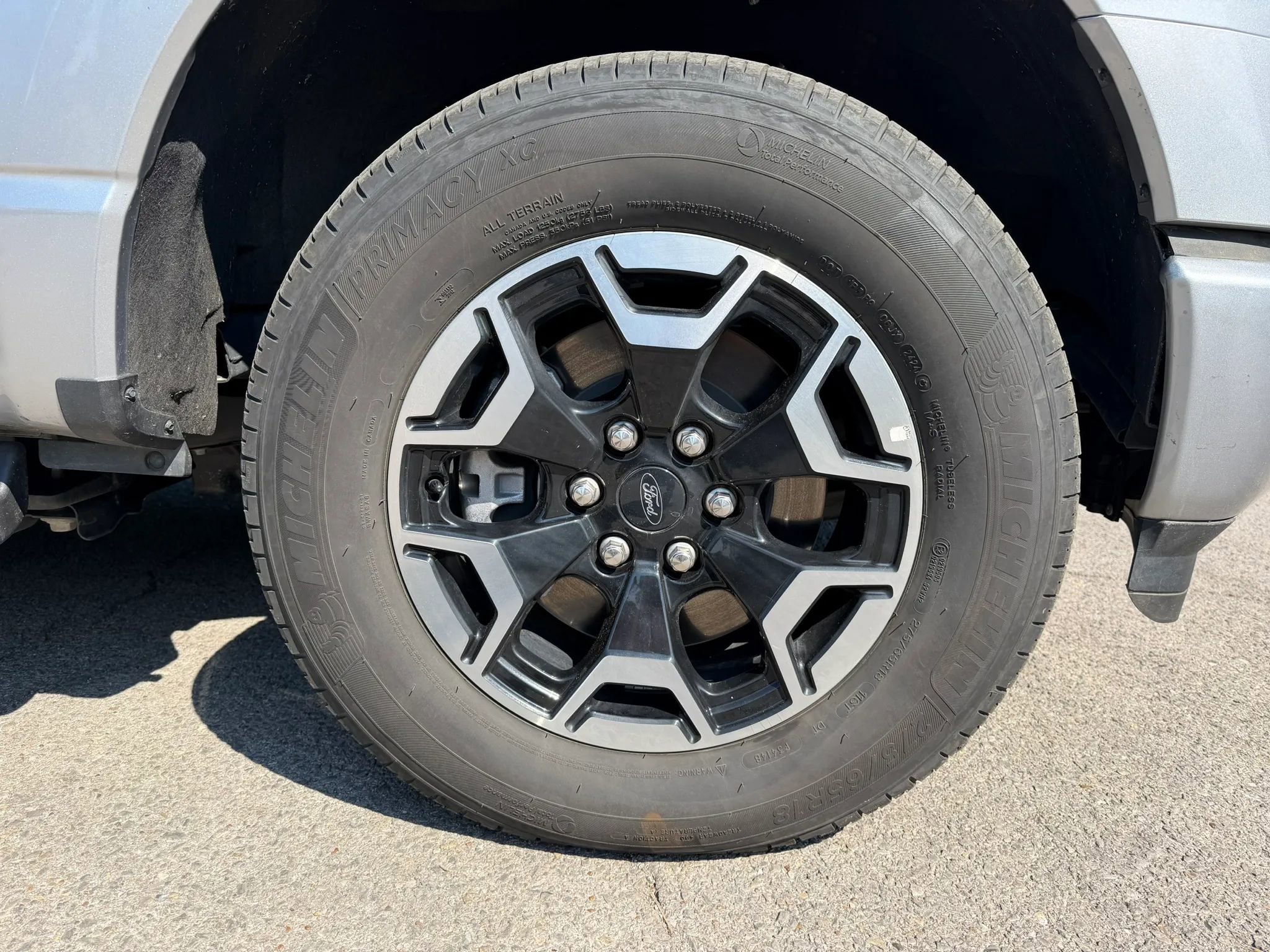 Used 2023 Ford F150 Lightning XLT AWD/4WD image 12