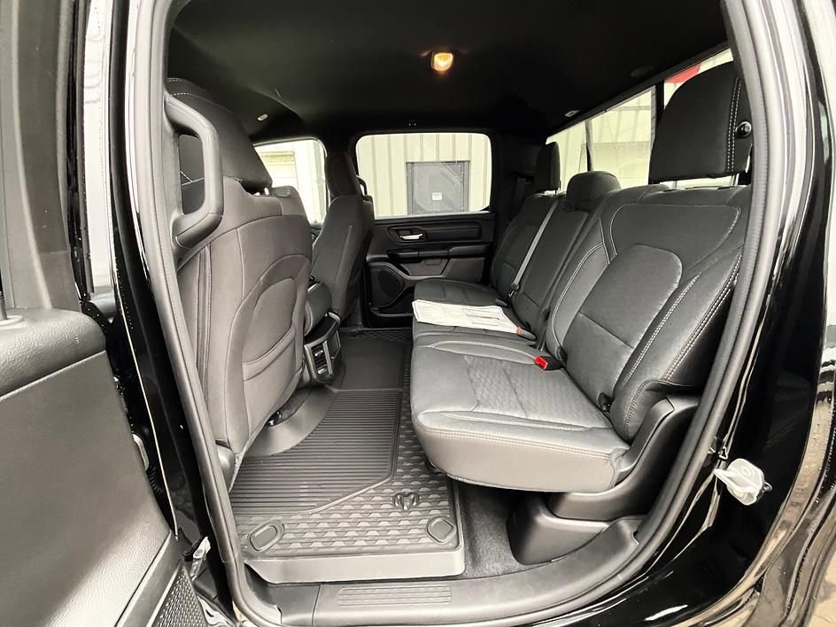 New 2026 RAM 1500 Classic Warlock image 31