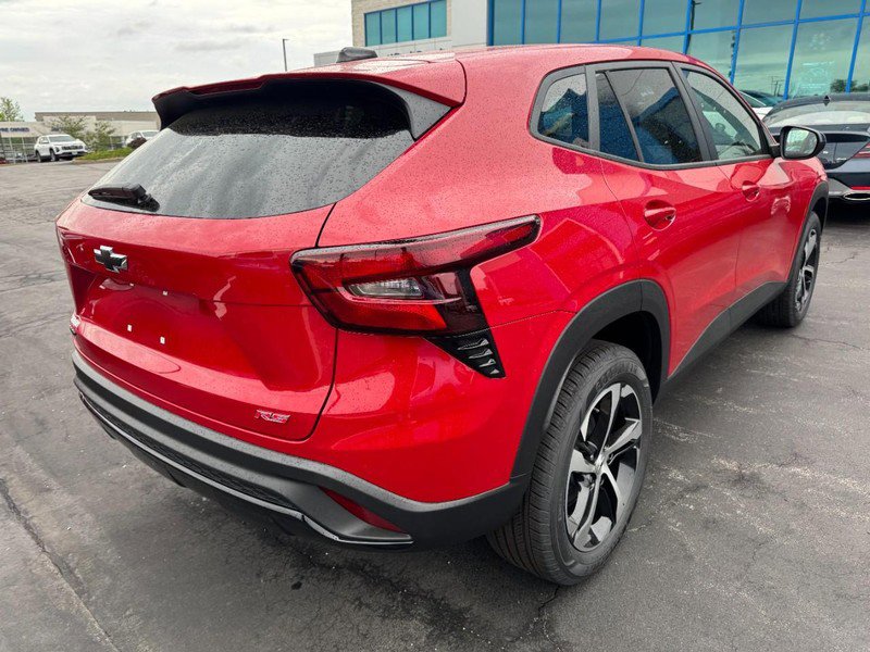 New 2026 Chevrolet Trax RS FWD video 3