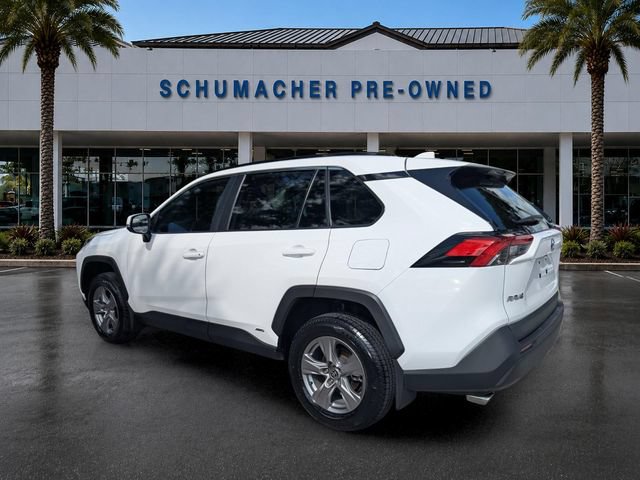 Used 2024 Toyota RAV4 XLE AWD/4WD image 5