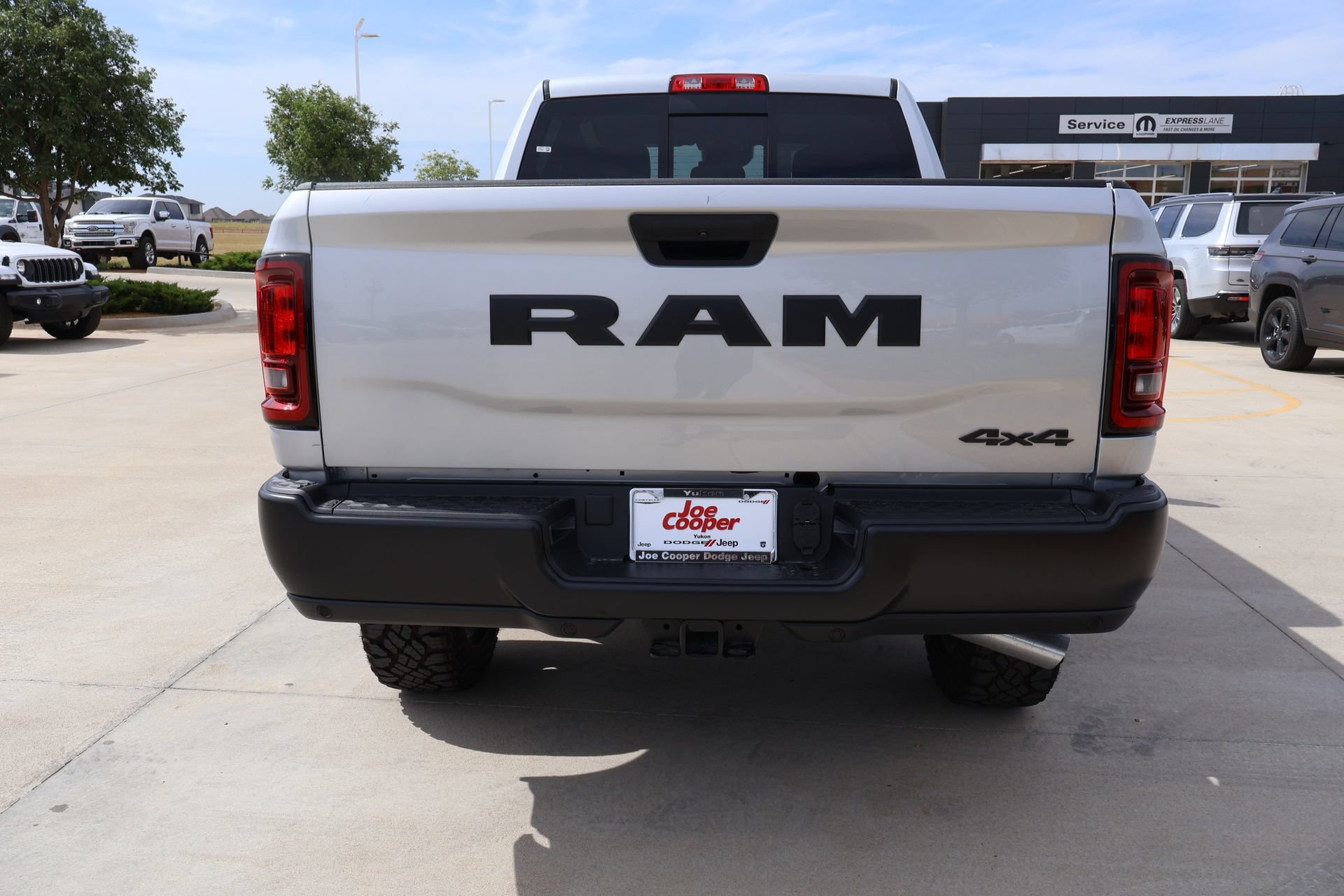 New 2026 RAM 2500 Warlock AWD/4WD image 21