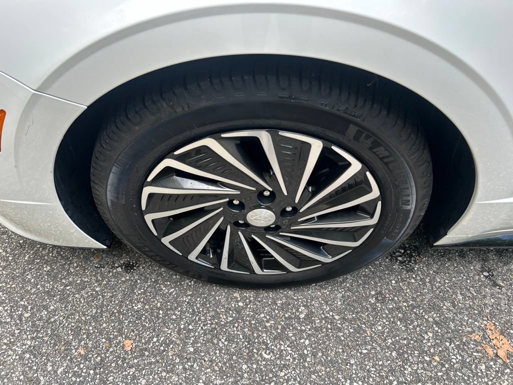 Used 2021 Hyundai Sonata Limited FWD image 13