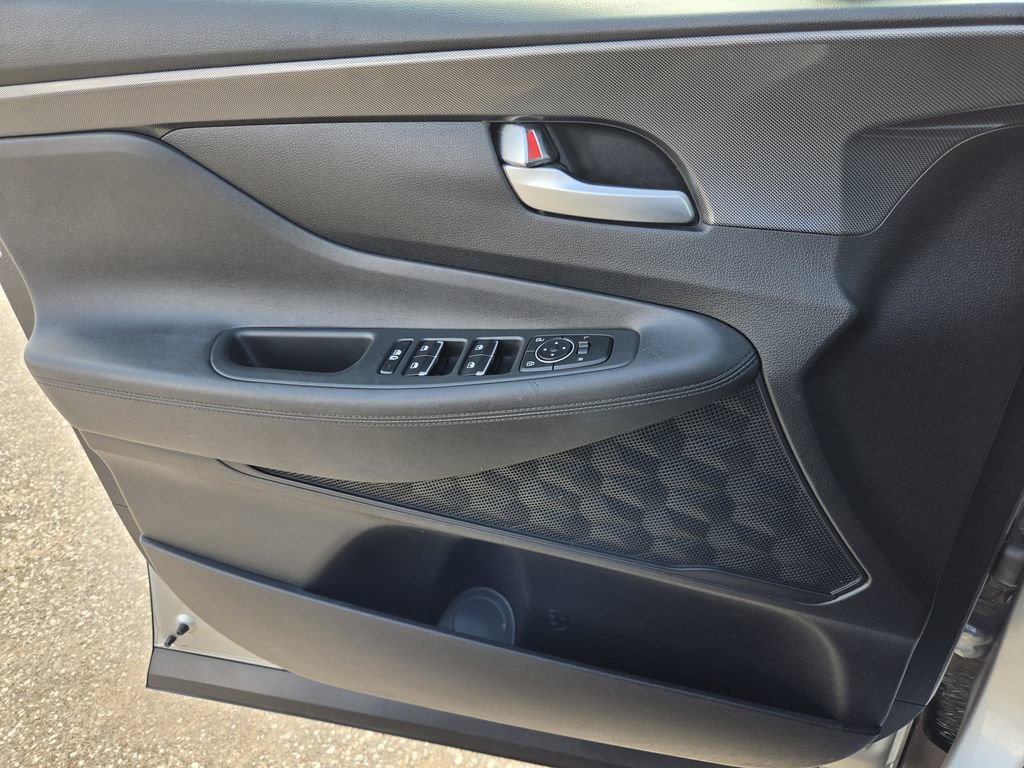 Used 2023 Hyundai Santa Fe SEL FWD image 25
