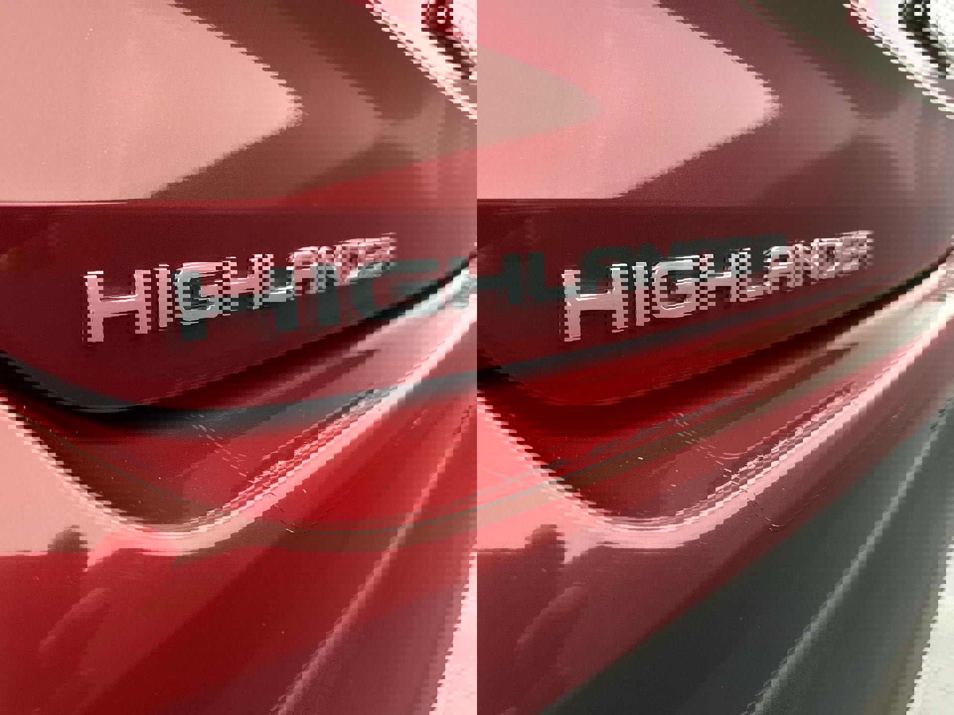 Used 2024 Toyota Highlander XLE image 35