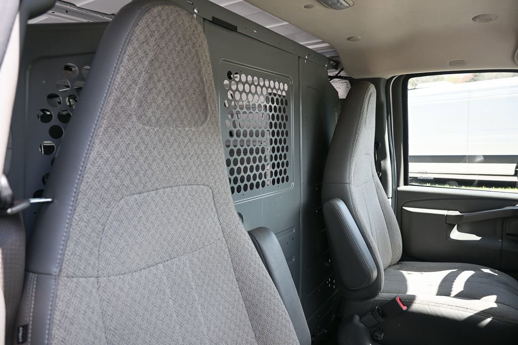 Used 2020 GMC Savana 2500 w/ Driver Convenience Package image 15