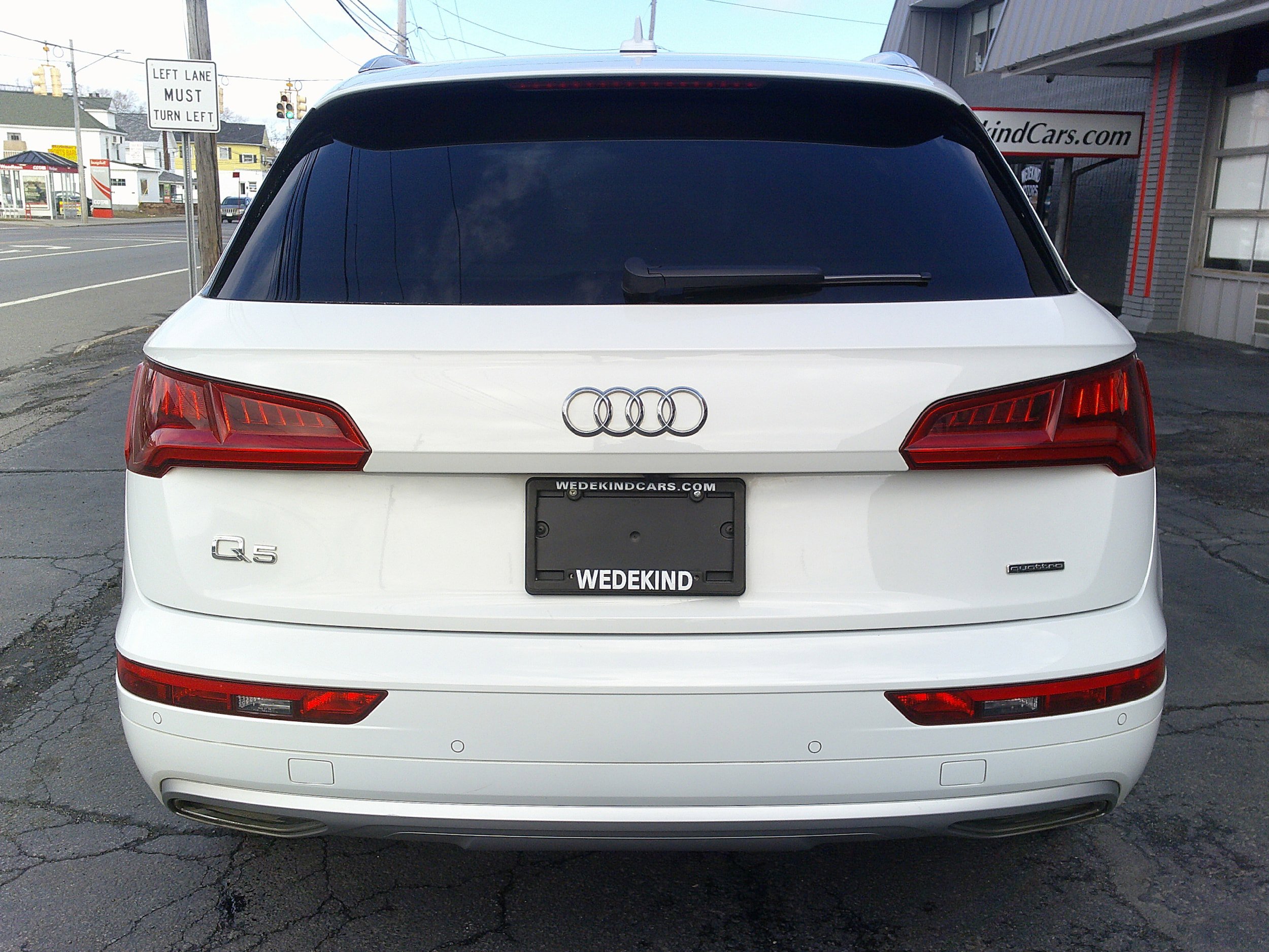 Used 2019 Audi Q5 2.0T Premium Plus AWD/4WD image 4