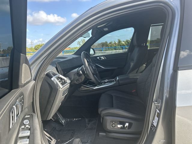 Used 2024 BMW X7 xDrive40i w/ Executive Package AWD/4WD image 22
