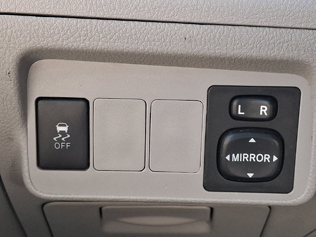 Used 2013 Toyota Corolla LE FWD image 21