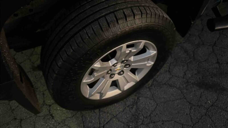 Used 2020 Chevrolet Colorado LT w/ LT Convenience Package image 9