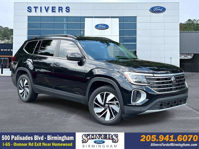 Used 2024 Volkswagen Atlas SE FWD image 1