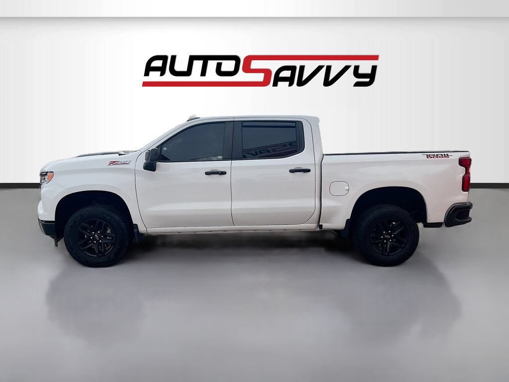 Used 2023 Chevrolet Silverado 1500 LT Trail Boss w/ Protection Package AWD/4WD image 4