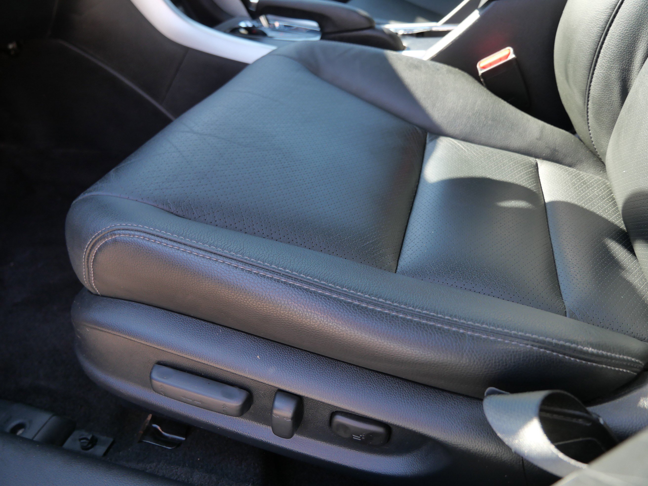 Used 2015 Honda Accord EX-L image 20