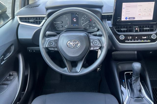 Used 2023 Toyota Corolla LE FWD image 16