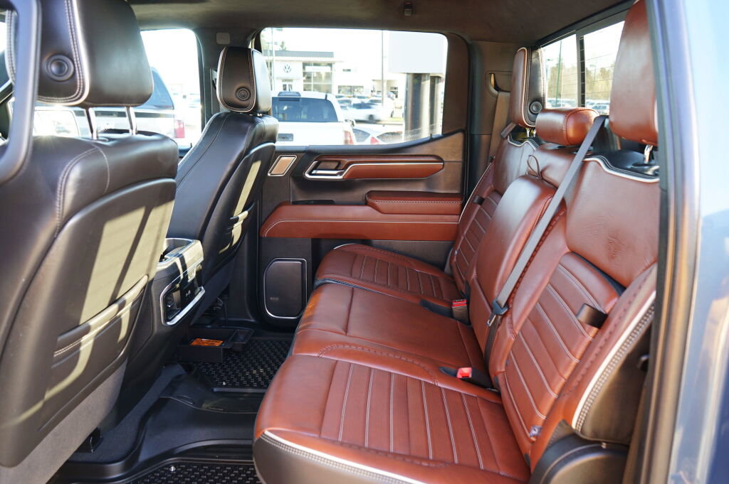 Used 2024 GMC Sierra 1500 Denali Ultimate image 18