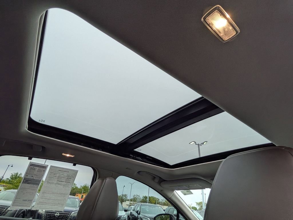 Used 2026 Nissan Murano Platinum AWD/4WD image 22