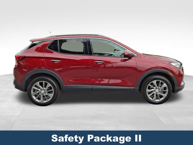 Used 2022 Buick Encore GX Essence w/ Advanced Technology Package AWD/4WD image 9