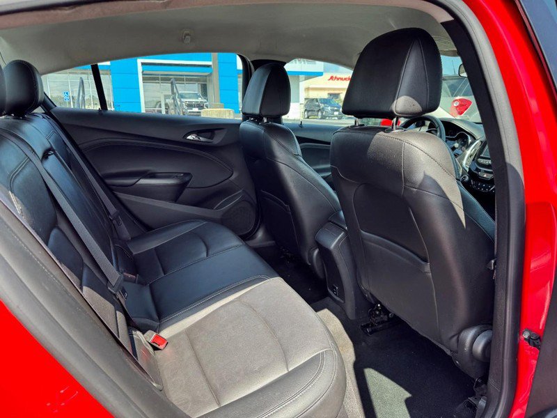 Used 2017 Chevrolet Cruze Premier FWD image 8