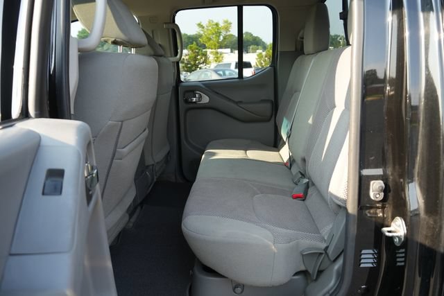 Used 2018 Nissan Frontier SV w/ Value Truck Package RWD image 14