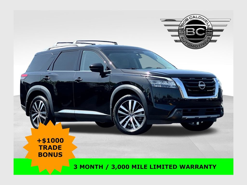 Used 2024 Nissan Pathfinder Platinum w/ Cargo Package