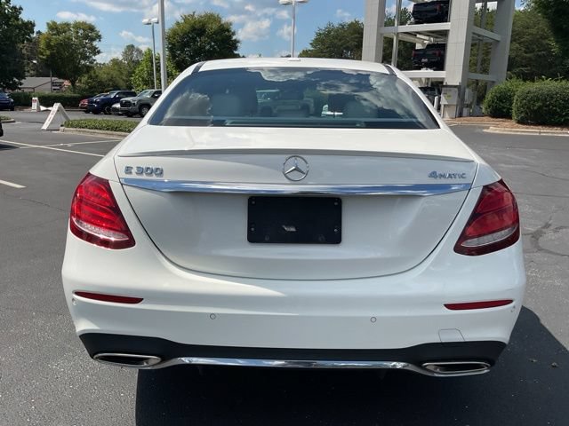 Used 2019 Mercedes-Benz E 300 4MATIC image 9
