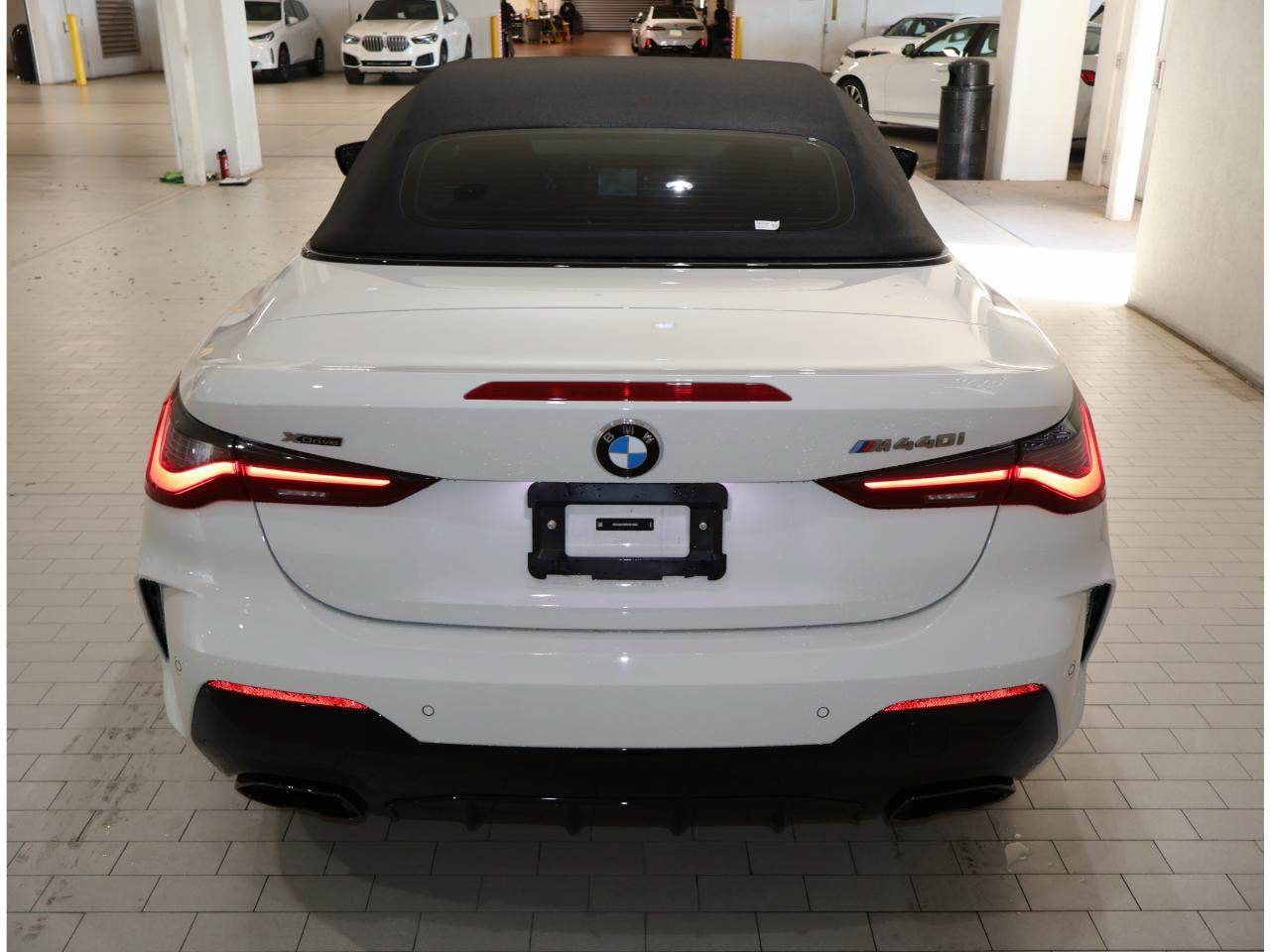 Certified 2024 BMW 440i xDrive Convertible w/ Premium Package AWD/4WD image 9