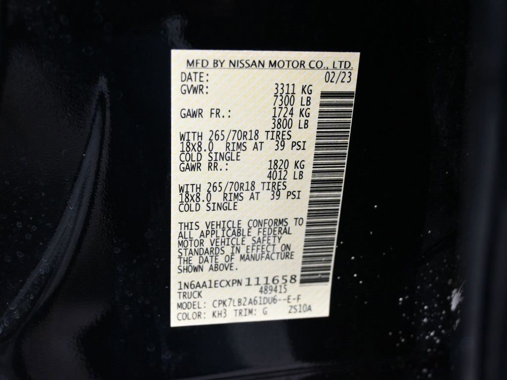 Used 2023 Nissan Titan SV image 37