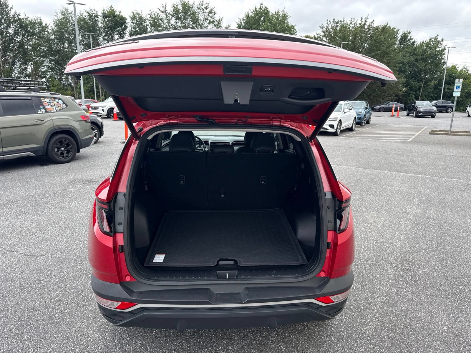 Certified 2023 Hyundai Tucson SEL w/ Convenience Package AWD/4WD image 10