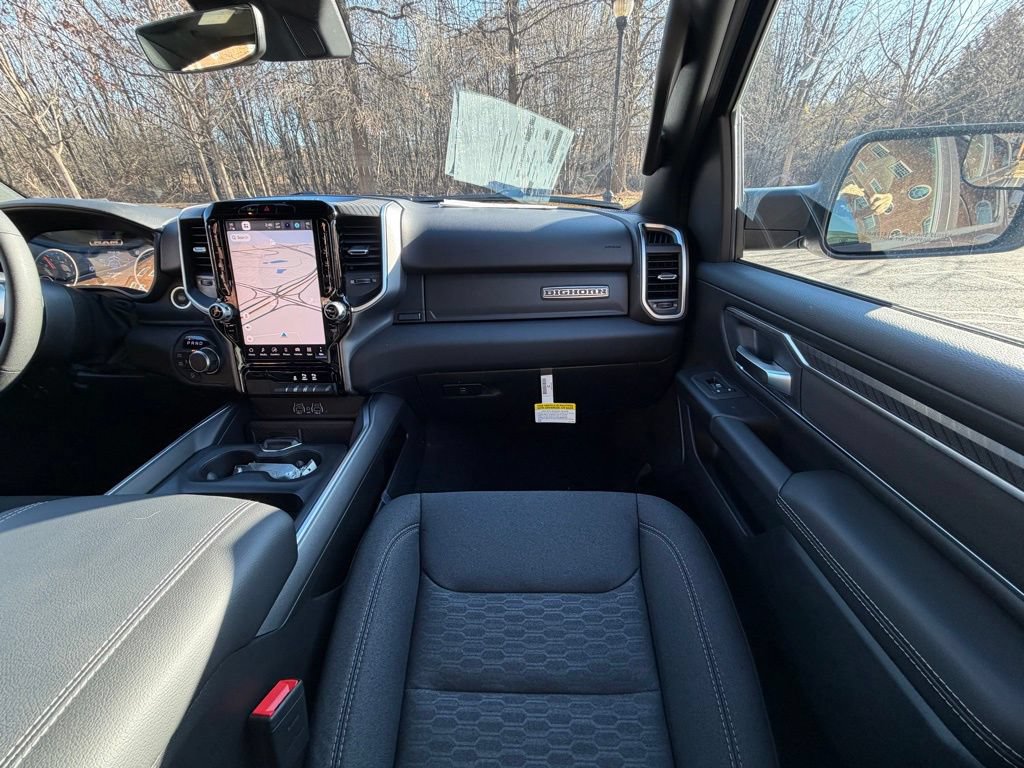 New 2026 RAM 1500 Big Horn AWD/4WD image 15