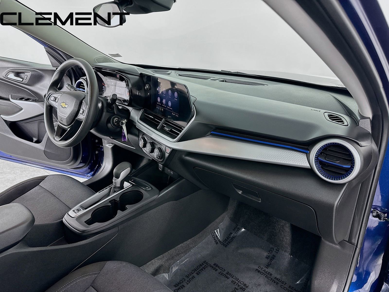 Used 2024 Chevrolet Trax LS w/ LS Convenience Package image 33