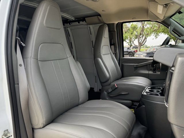 New 2026 Chevrolet Express 3500 Extended w/ Driver Convenience Package RWD image 21