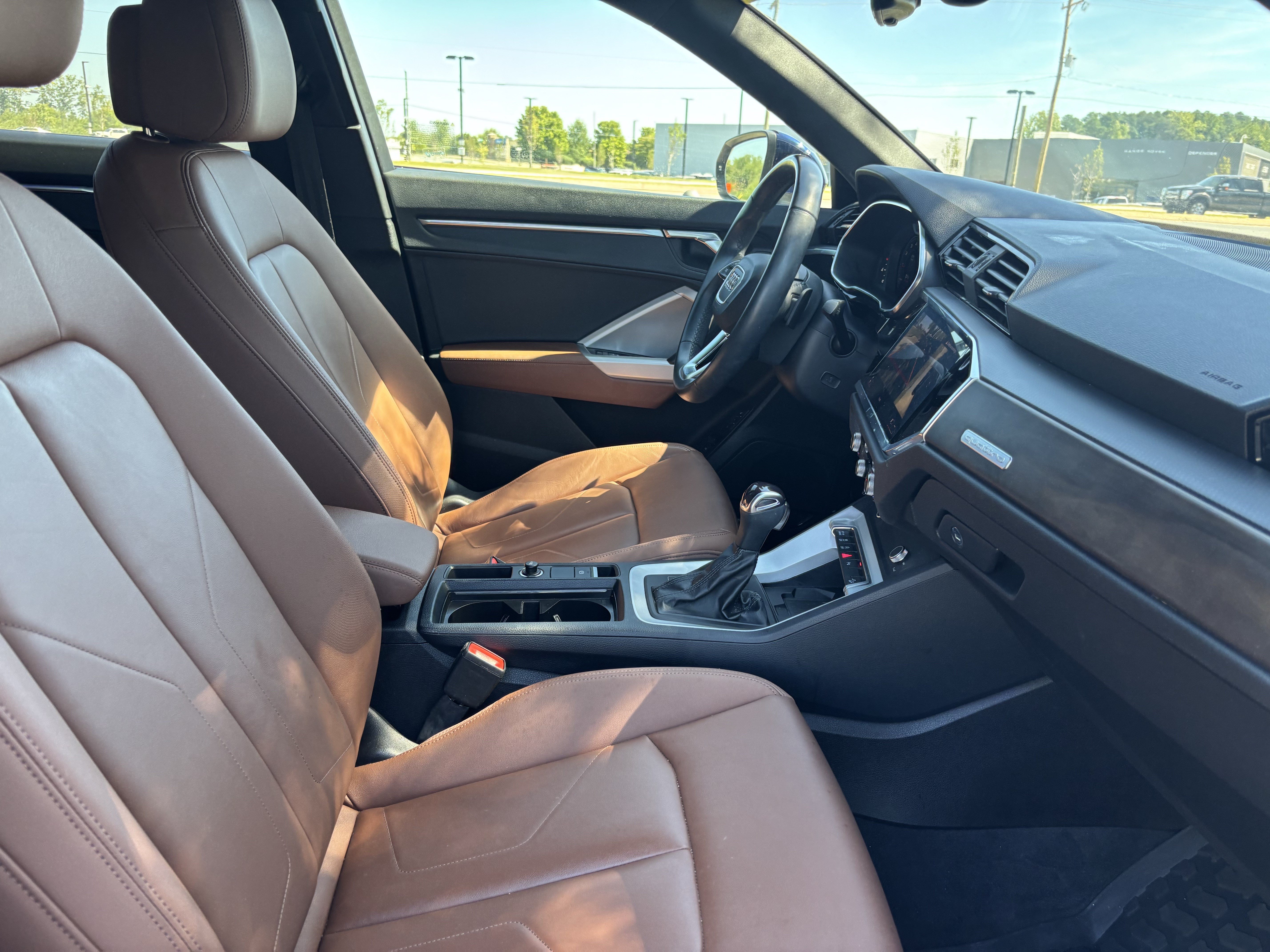 Used 2024 Audi Q3 2.0T Premium Plus AWD/4WD image 35