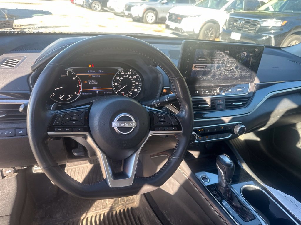 Used 2023 Nissan Altima 2.5 SR w/ SR Premium Package FWD image 14
