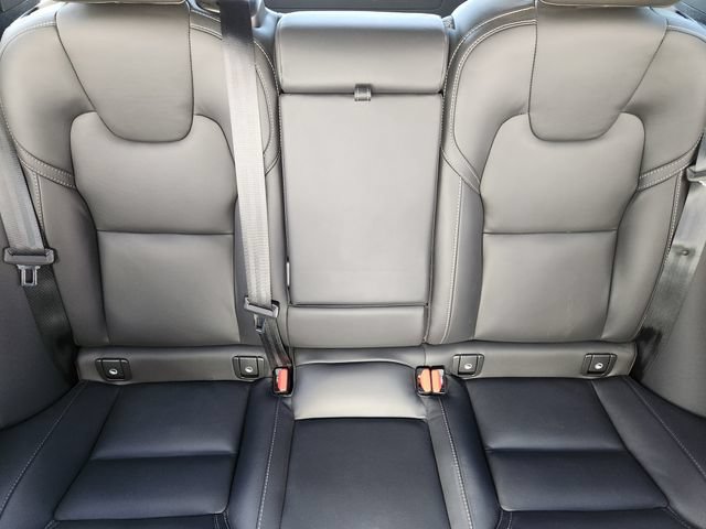 Certified 2024 Volvo XC60 T8 Ultimate w/ Climate Package AWD/4WD image 16