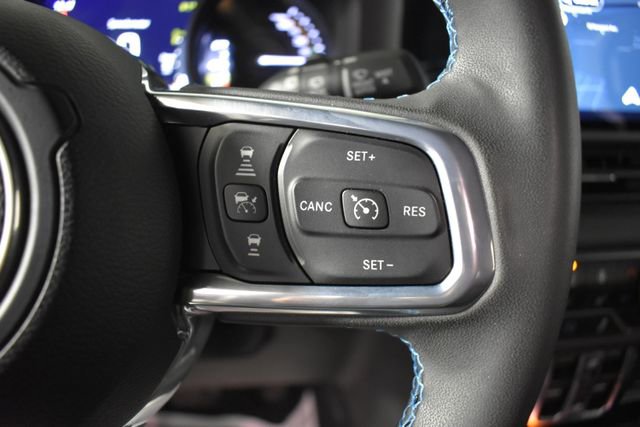 Used 2024 Jeep Wrangler High Altitude AWD/4WD image 17