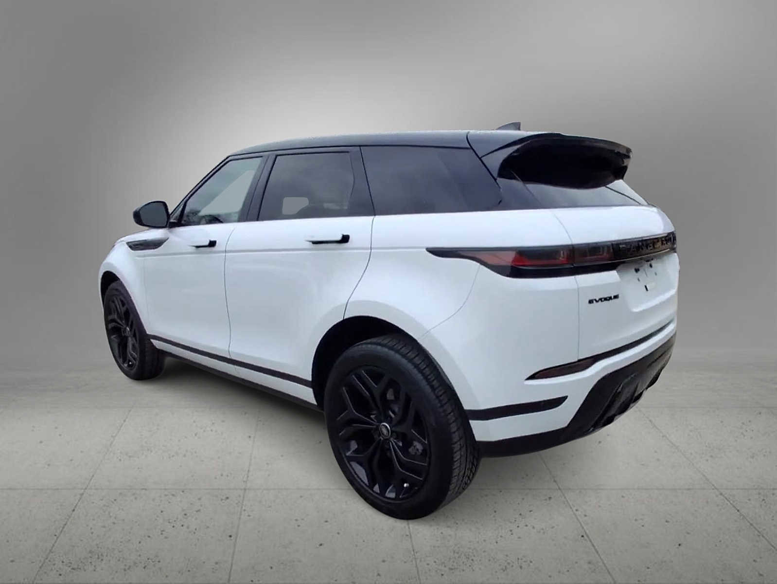 Used 2023 Land Rover Range Rover Evoque SE image 6