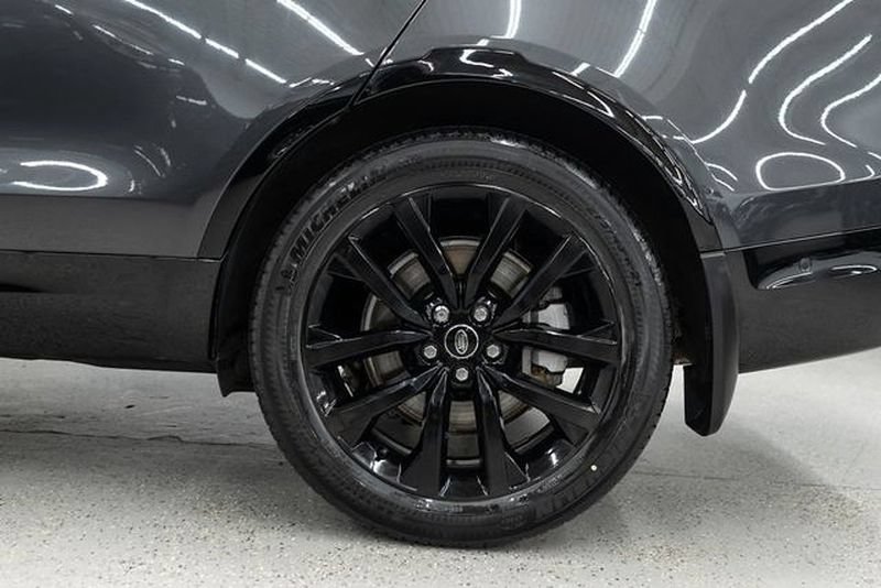 Used 2023 Land Rover Discovery S R-Dynamic AWD/4WD image 47