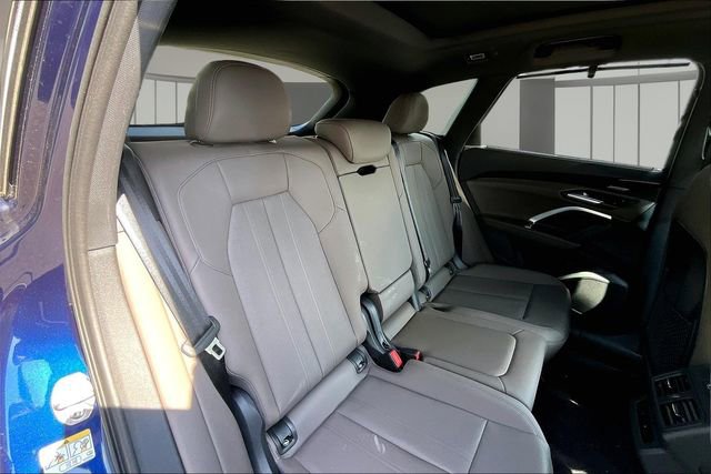 Used 2025 Audi Q5 Premium Plus w/ Premium Plus AWD/4WD image 25